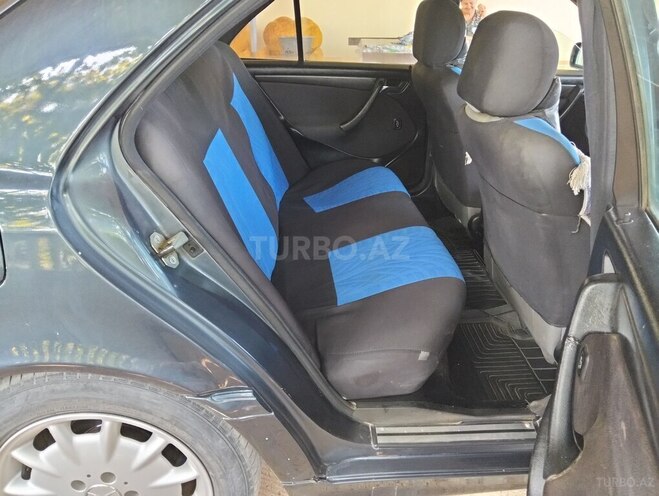 Mercedes C 200 1998, 235,800 km - 2.0 l - Biləsuvar
