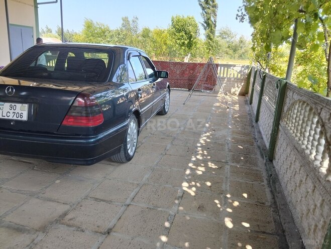 Mercedes C 200 1998, 235,800 km - 2.0 l - Biləsuvar