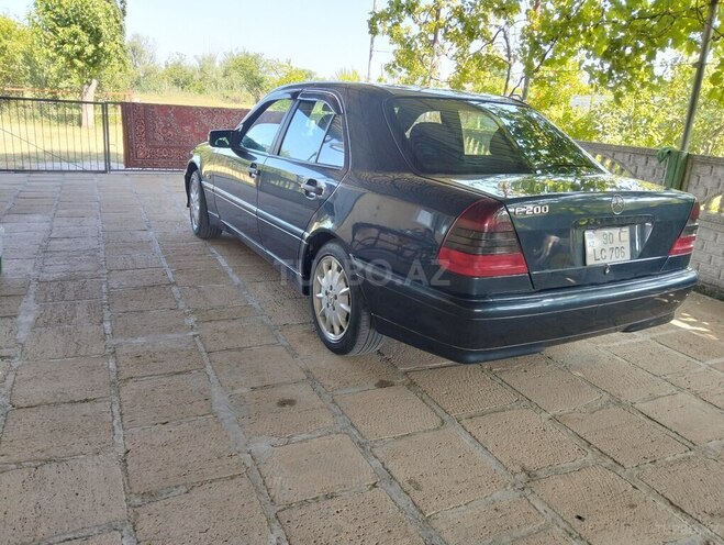 Mercedes C 200 1998, 235,800 km - 2.0 l - Biləsuvar