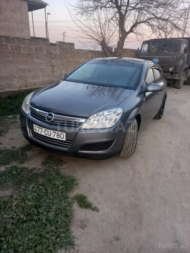 Opel Astra 2007, 231,000 km - 1.4 л - Bakı