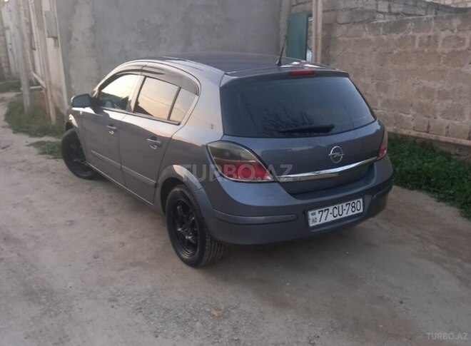 Opel Astra 2007, 231,000 km - 1.4 л - Bakı