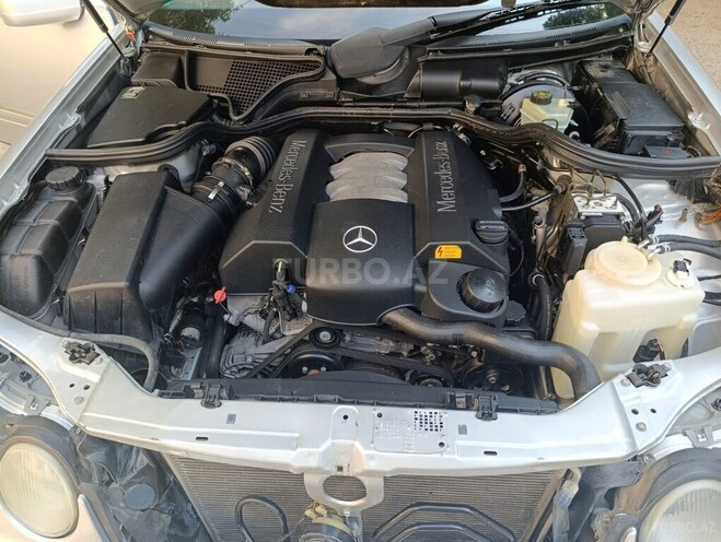 Mercedes E 240 1999, 241,779 km - 2.4 l - Şirvan