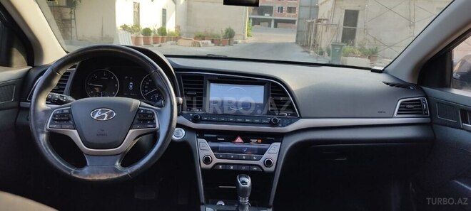 Hyundai Avante 2015, 183,000 km - 1.6 l - Sumqayıt