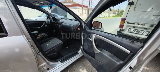 Renault Duster 2013, 218,000 km - 2.0 l - Xaçmaz