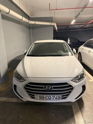 Hyundai Avante 2018, 194,000 km - 1.6 л - Bakı