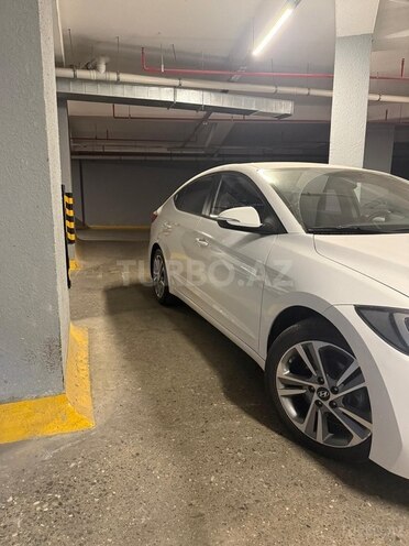 Hyundai Avante 2018, 194,000 km - 1.6 л - Bakı
