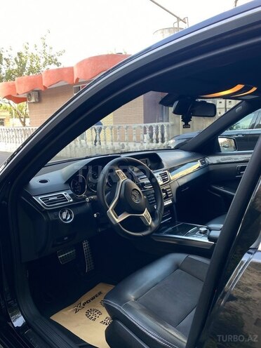 Mercedes E 200 2014, 245,000 km - 2.0 l - Bakı