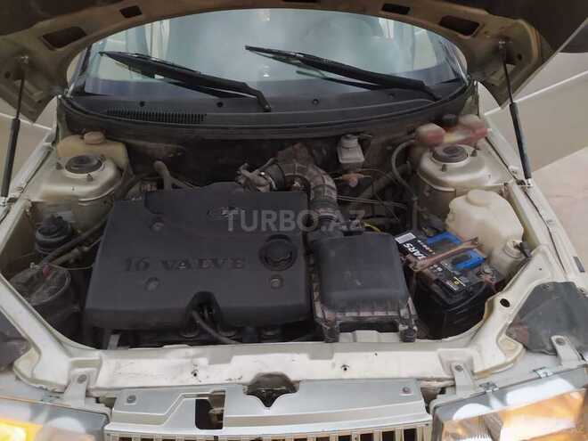 LADA (VAZ) 2112 2006, 200,000 km - 1.6 l - Şabran
