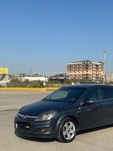 Opel Astra 2009, 302,000 km - 1.3 l - Xırdalan