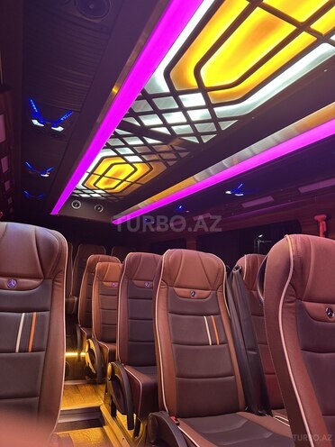 Mercedes Sprinter 316 2018, 284,000 km - 2.7 l - Bakı
