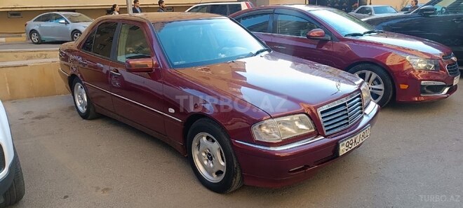 Mercedes C 200 1998, 319,000 km - 2.0 л - Bakı