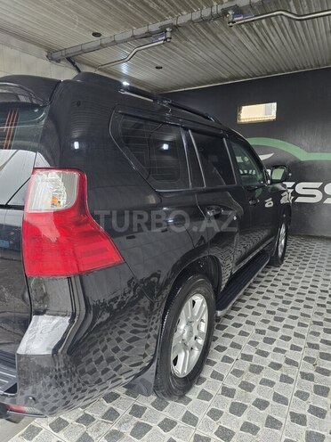 Toyota Land Cruiser Prado 2010, 250,000 km - 4.0 l - Bakı