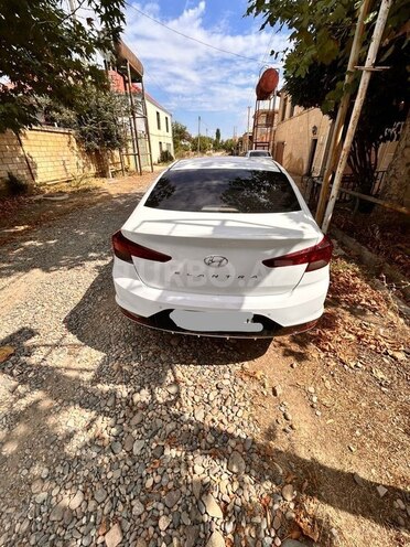 Hyundai Elantra 2020, 204,000 km - 1.6 л - Tovuz