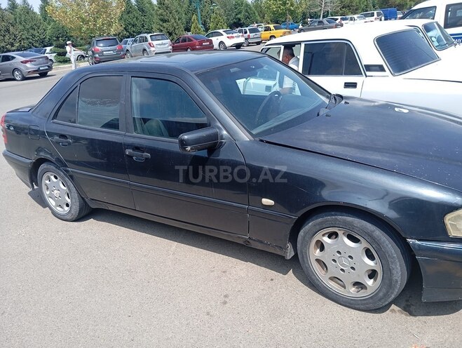 Mercedes 190 1993, 160,000 km - 2.3 l - Göygöl