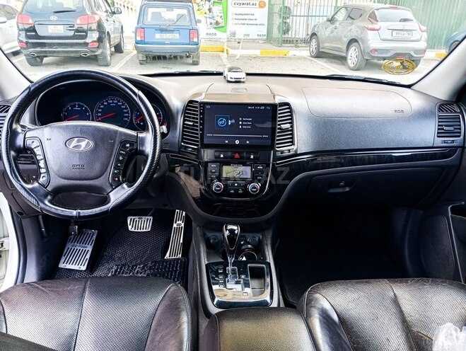 Hyundai Santa Fe 2011, 255,000 km - 2.0 л - Bakı