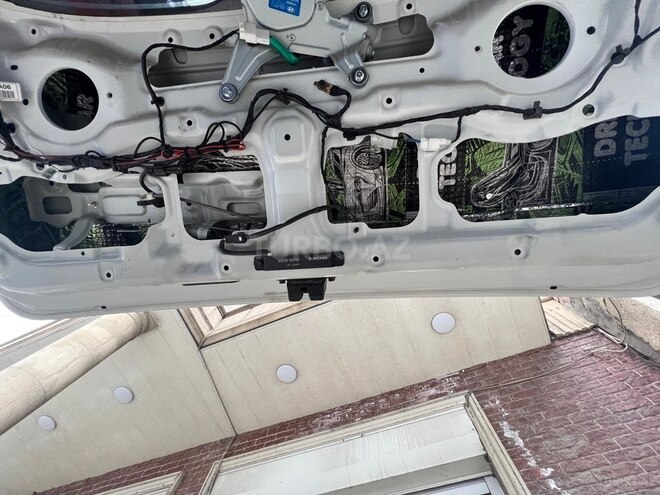 Hyundai Santa Fe 2011, 255,000 km - 2.0 л - Bakı