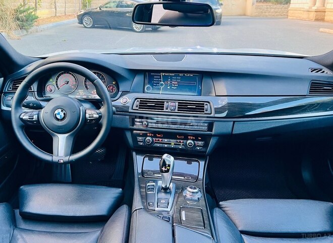 BMW 525 2012, 230,000 km - 2.0 л - Bakı
