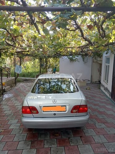 Mercedes E 230 1996, 300,000 km - 2.3 l - Ağcabədi