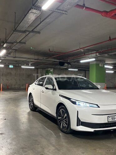 Changan Qiyuan A05 2025, 671 km - 1.5 л - Bakı