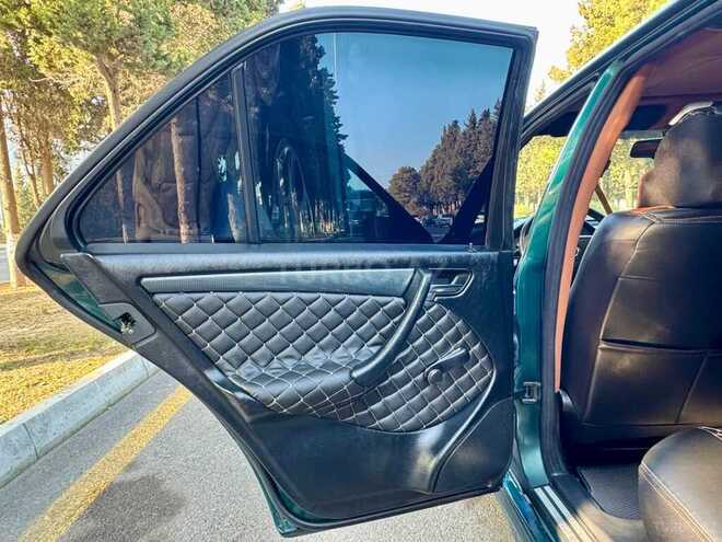 Mercedes C 240 1998, 297,124 km - 2.4 l - Sumqayıt