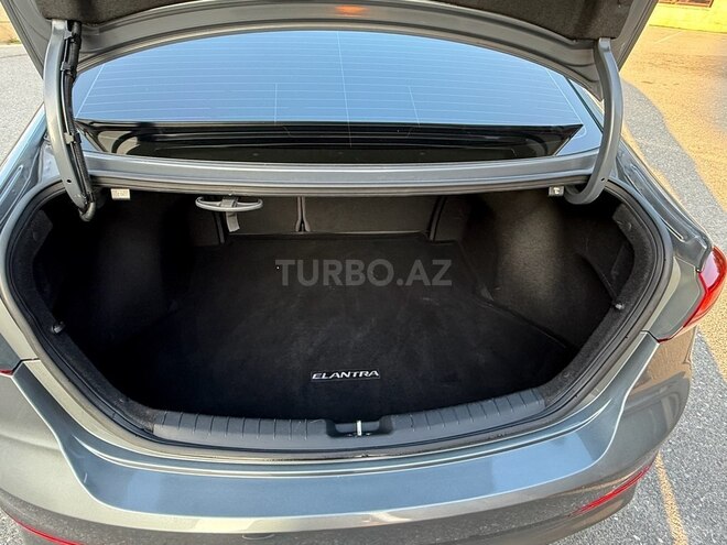Hyundai Elantra 2017, 54,000 km - 2.0 л - Bakı