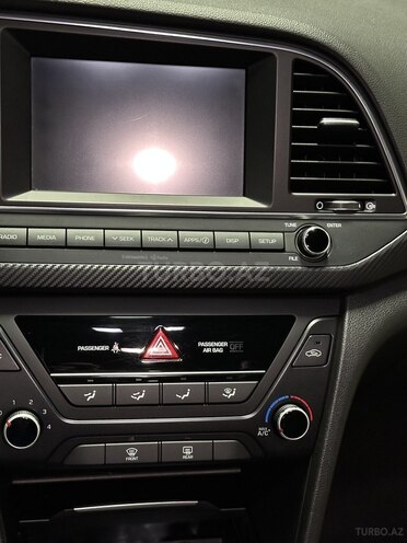 Hyundai Elantra 2017, 97,365 km - 1.6 l - Bakı
