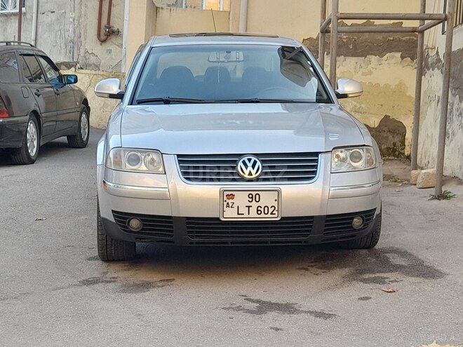 Volkswagen Passat 2004, 320,000 km - 1.8 l - Bakı