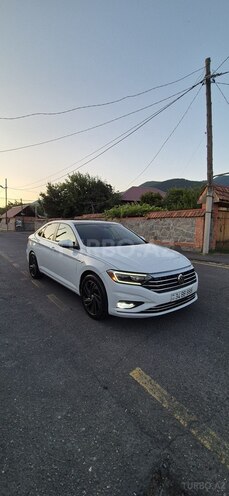 Volkswagen Jetta 2018, 50,000 km - 1.4 l - Qax