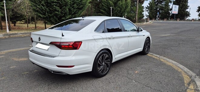 Volkswagen Jetta 2018, 50,000 km - 1.4 l - Qax
