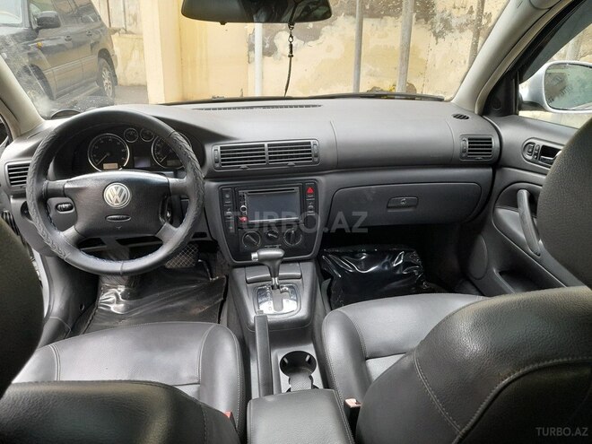 Volkswagen Passat 2004, 320,000 km - 1.8 l - Bakı