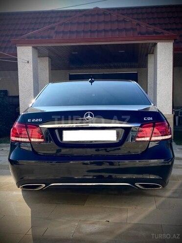 Mercedes E 220 d 2015, 212,000 km - 2.2 l - Bakı