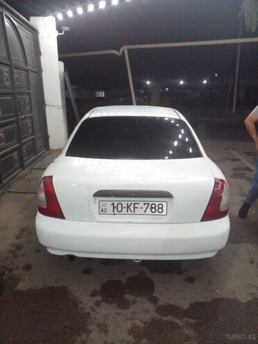Daewoo Nubira 1998, 355,000 km - 2.0 l - Bakı