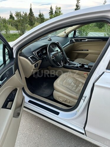 Ford Fusion (North America) 2013, 375,000 km - 2.0 l - Sumqayıt