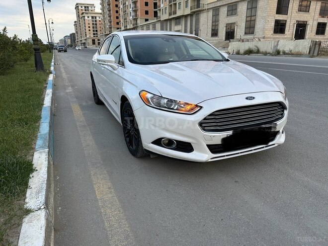 Ford Fusion (North America) 2013, 375,000 km - 2.0 l - Sumqayıt