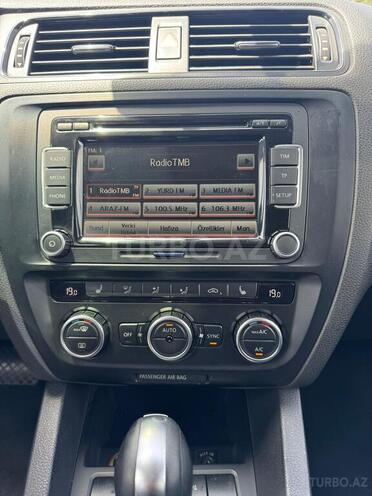 Volkswagen Jetta 2013, 246,000 km - 2.0 l - Bakı