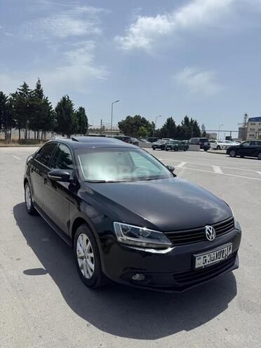 Volkswagen Jetta 2013, 246,000 km - 2.0 l - Bakı