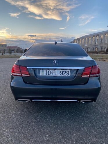 Mercedes E 220 2013, 460,000 km - 2.2 l - Goranboy