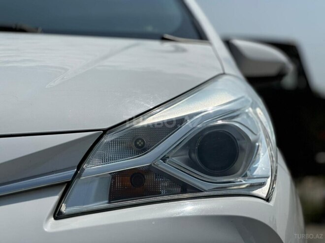 Toyota Vitz 2018, 115,000 km - 1.5 l - Bakı