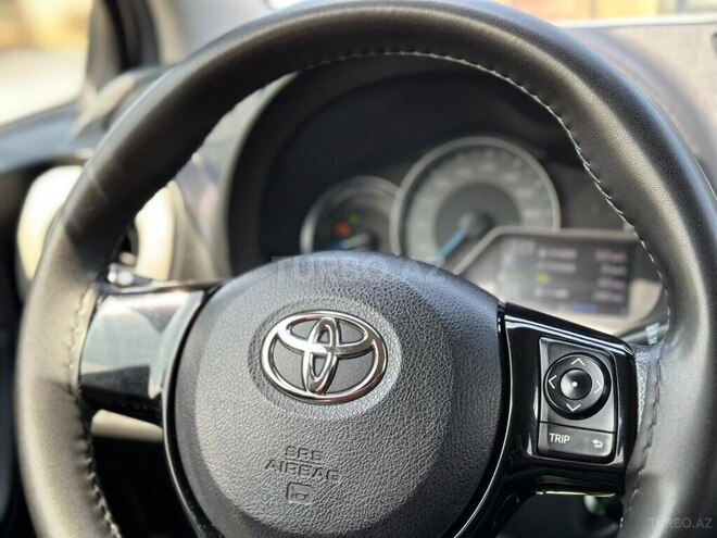 Toyota Vitz 2018, 115,000 km - 1.5 l - Bakı