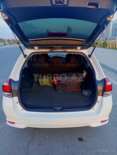 Toyota Corolla Fielder 2015, 135,000 km - 1.5 l - Bakı
