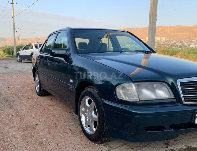 Mercedes C 220 1999, 582,631 km - 2.2 l - Bakı