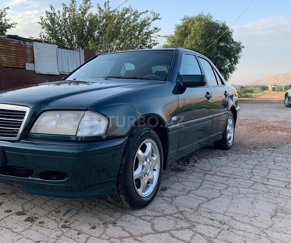 Mercedes C 220 1999, 582,631 km - 2.2 l - Bakı