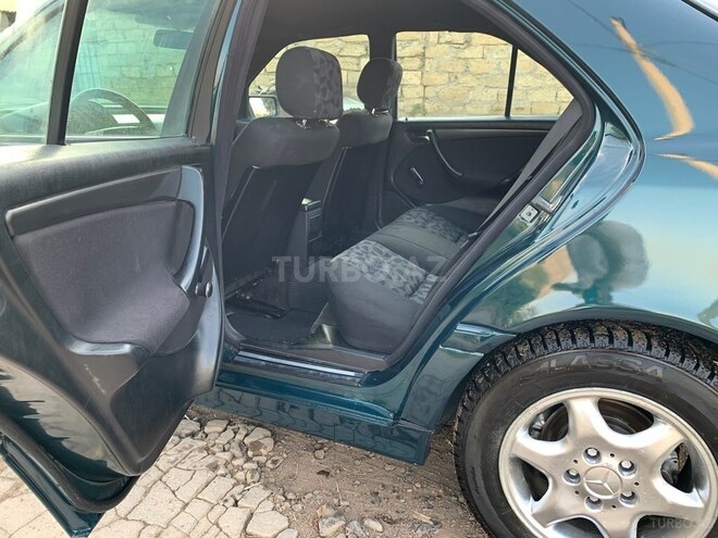 Mercedes C 220 1999, 582,631 km - 2.2 l - Bakı