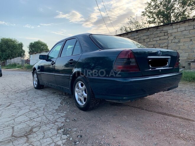 Mercedes C 220 1999, 582,631 km - 2.2 l - Bakı