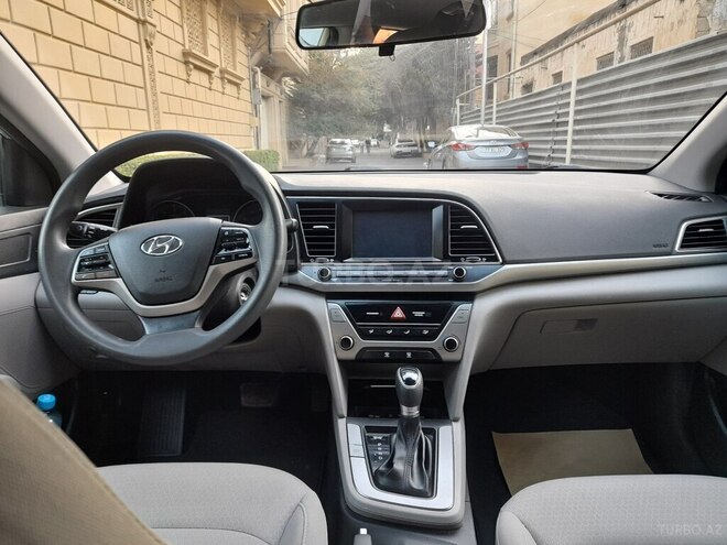 Hyundai Elantra 2018, 154 km - 2.0 l - Bakı