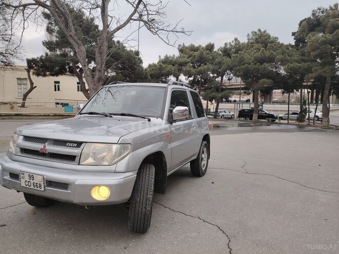 Mitsubishi Pajero io 1998, 285,000 km - 1.8 l - Bakı