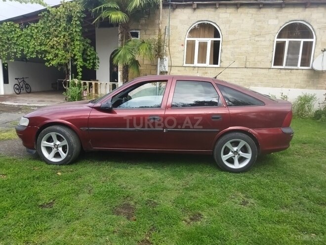 Opel Vectra 1997, 379,388 km - 1.8 l - Zaqatala