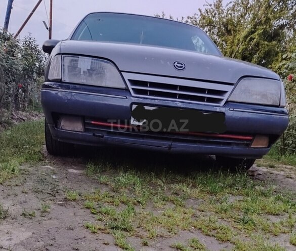 Opel Omega 1986, 236,449 km - 2.0 l - Masallı