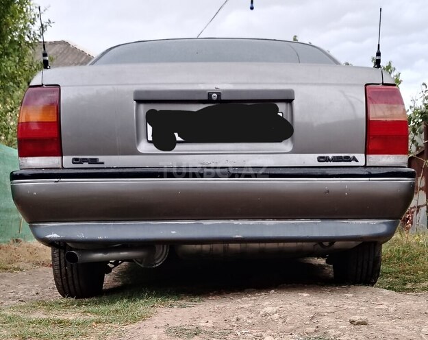 Opel Omega 1986, 236,449 km - 2.0 l - Masallı
