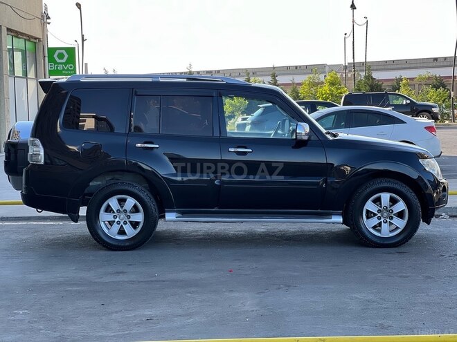 Mitsubishi Pajero 2008, 268,000 km - 3.0 л - Xırdalan